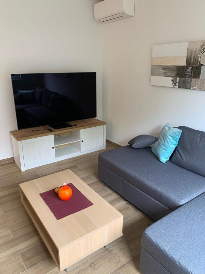 Apartman Natasa Кострена Екстер'єр фото